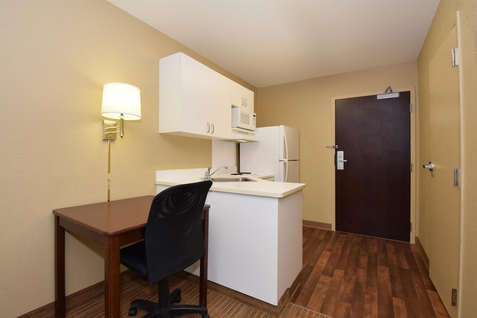 Extended Stay America Suites - Bloomington - Normal Экстерьер фото