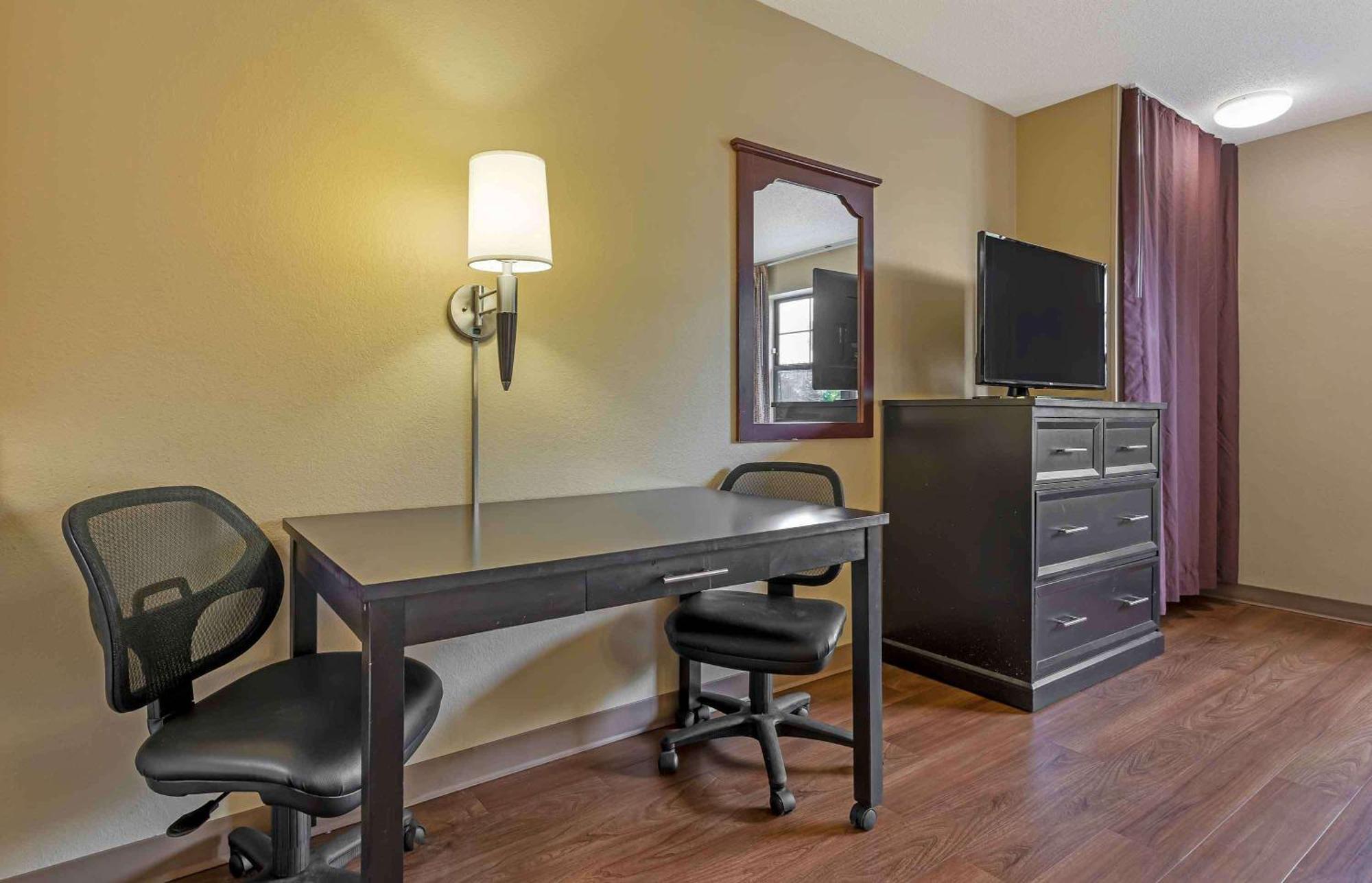 Extended Stay America Suites - Bloomington - Normal Экстерьер фото